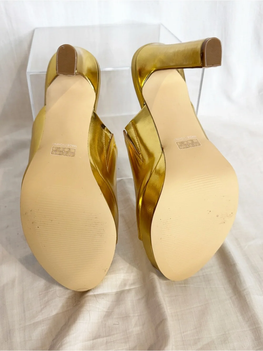 Gold Heisnemca Metallic High Heel Platform Mules, size 9